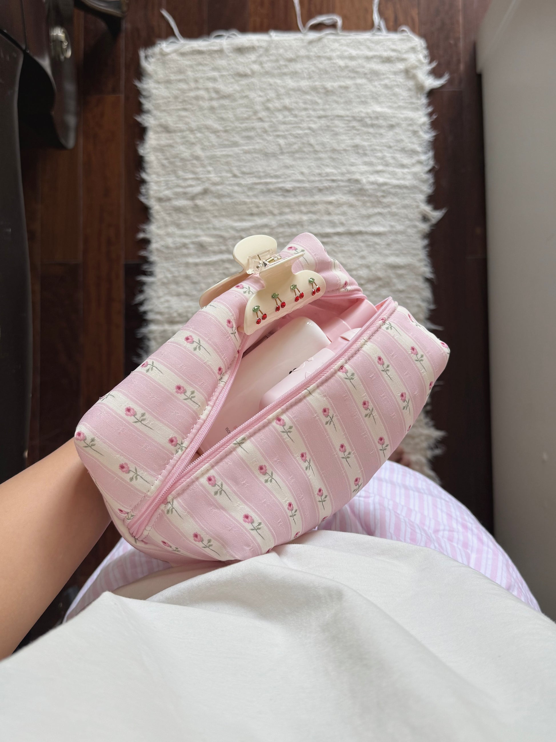 Pink satin floral pouch in a casual, cozy moment, Colorcarry