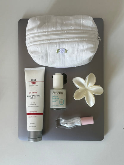 White lace makeup pouch with jacquard in a soft lifestyle scene, Colorcarry