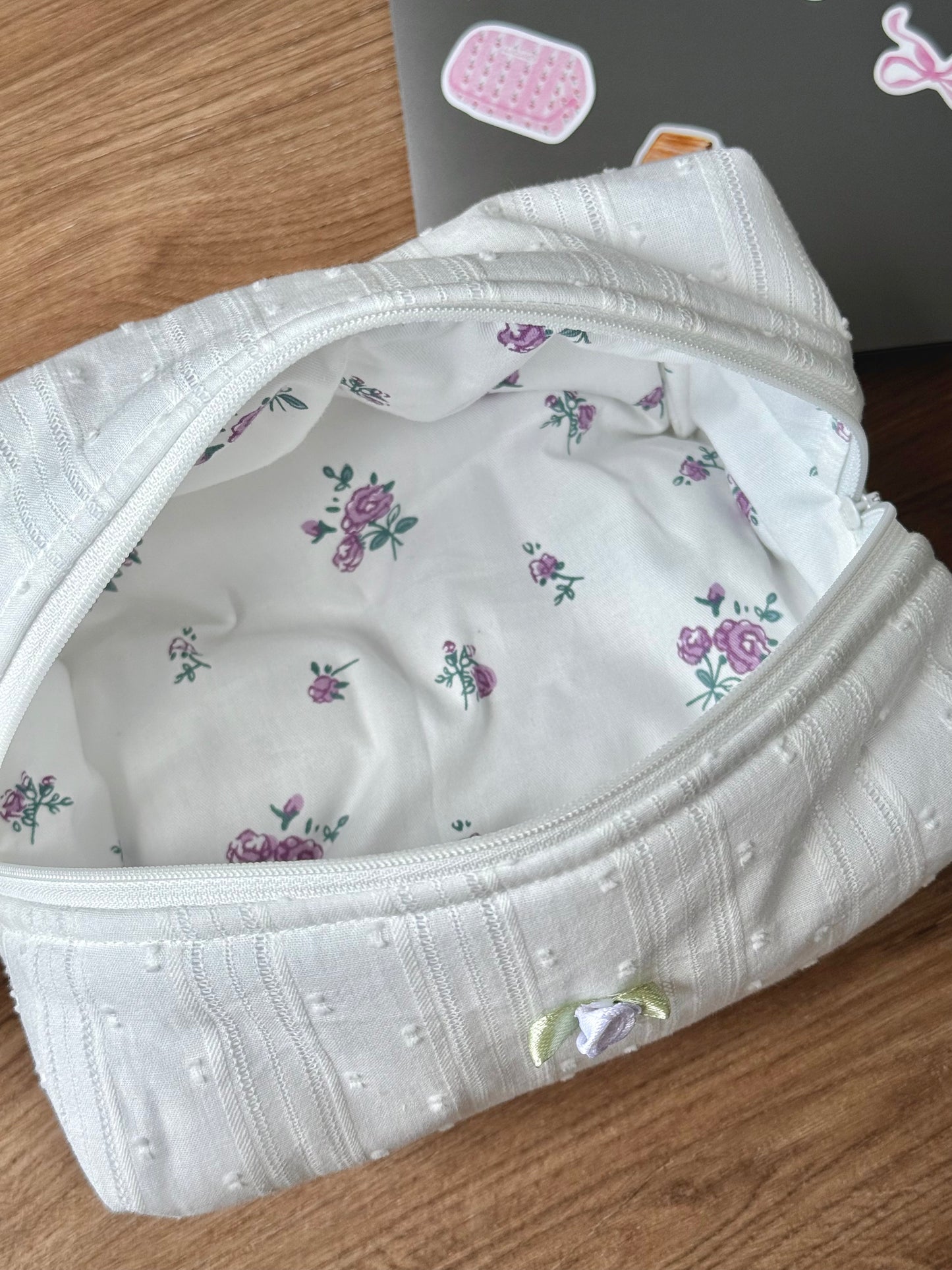 Lace Bloom Makeup Pouch