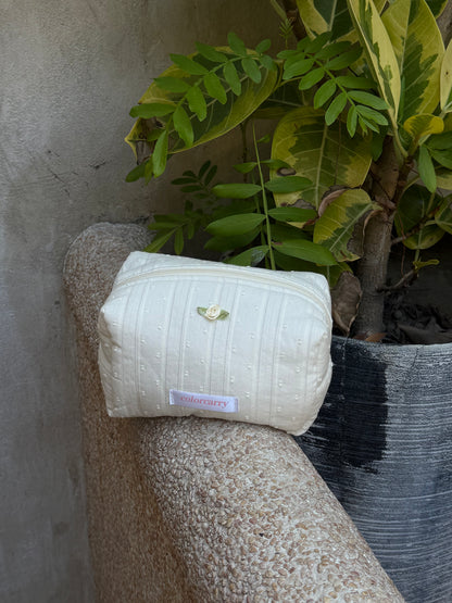 Jacquard lace makeup bag styled in a calm daily moment, Colorcarry